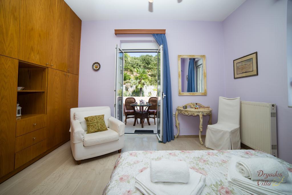 Dryades Villa Armenoi  Ruang foto